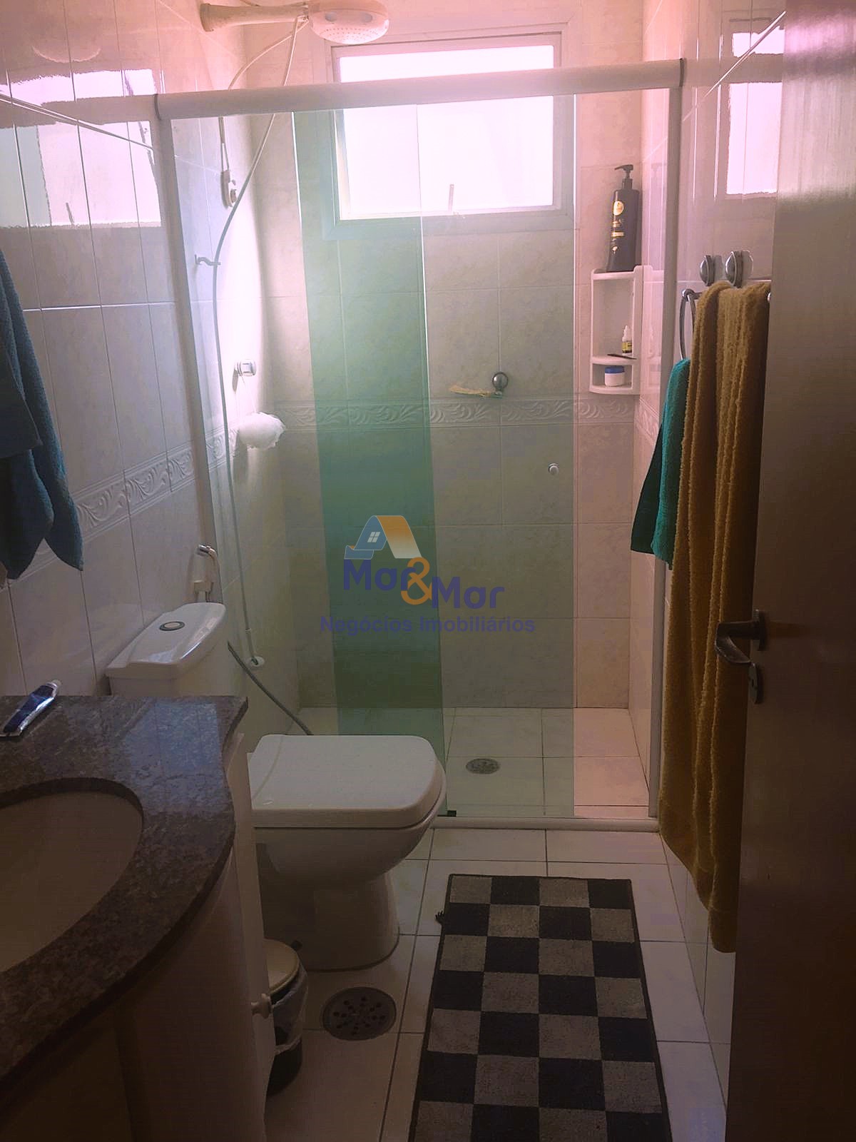 Apartamento na Praia da Enseada, Guarujá - SP