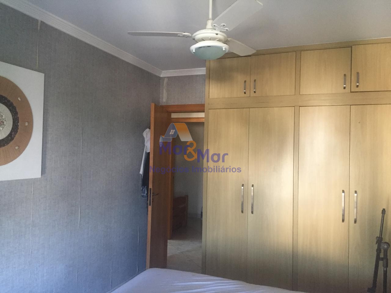 Apartamento na Praia da Enseada, Guarujá - SP