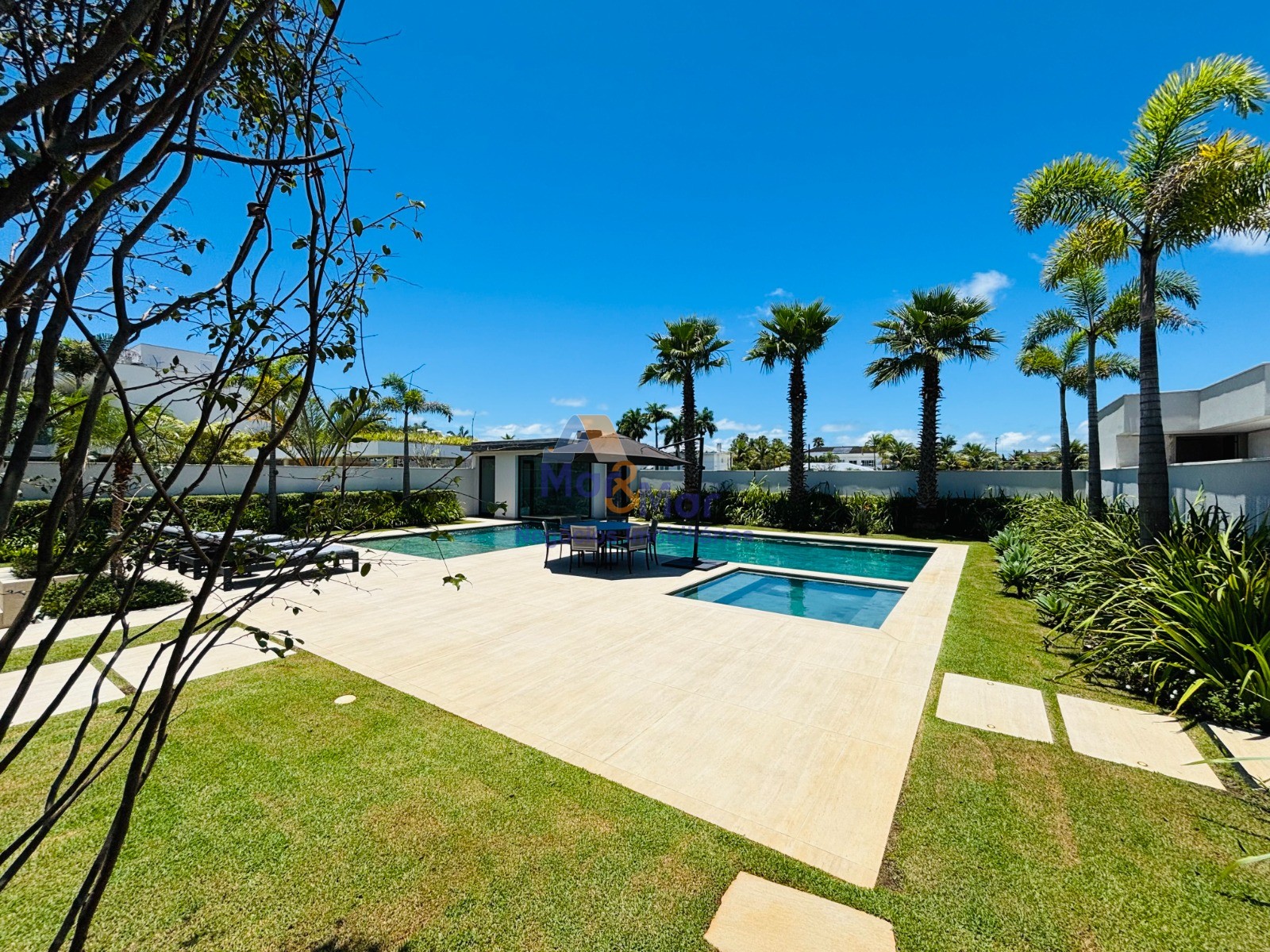 Casa em alvenaria GUARUJÁ - SP