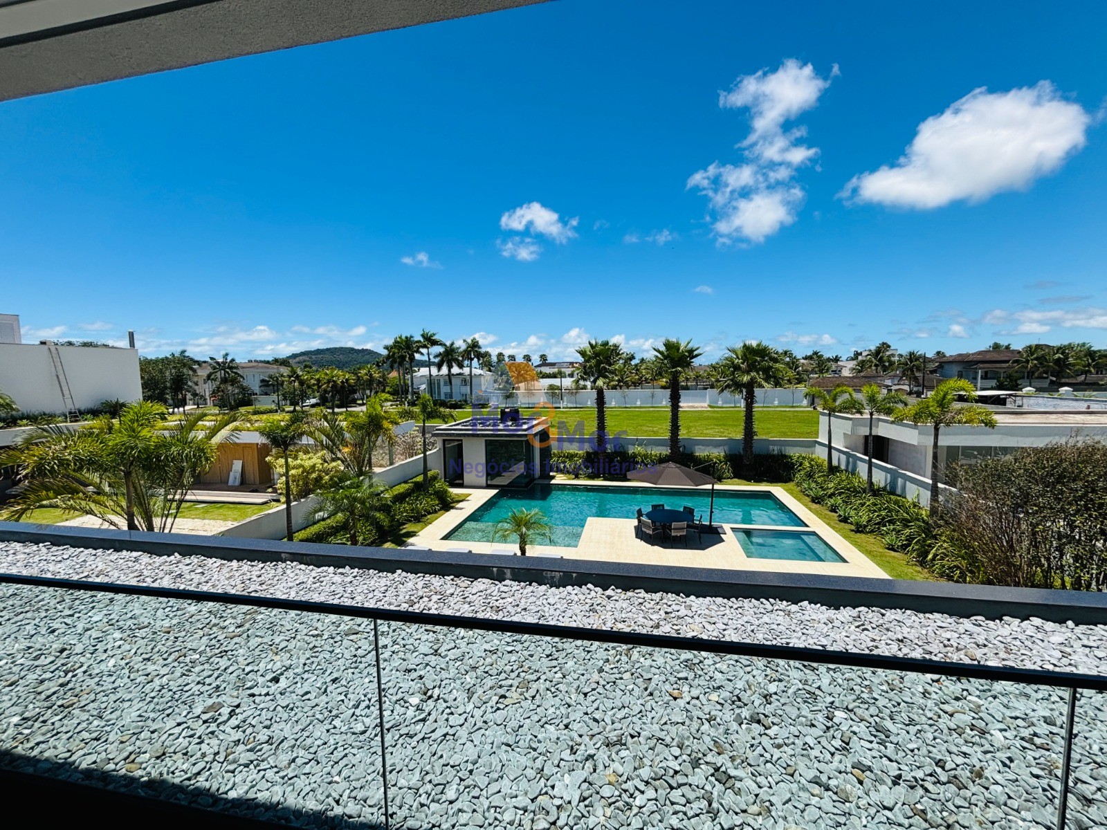 Casa em alvenaria GUARUJÁ - SP