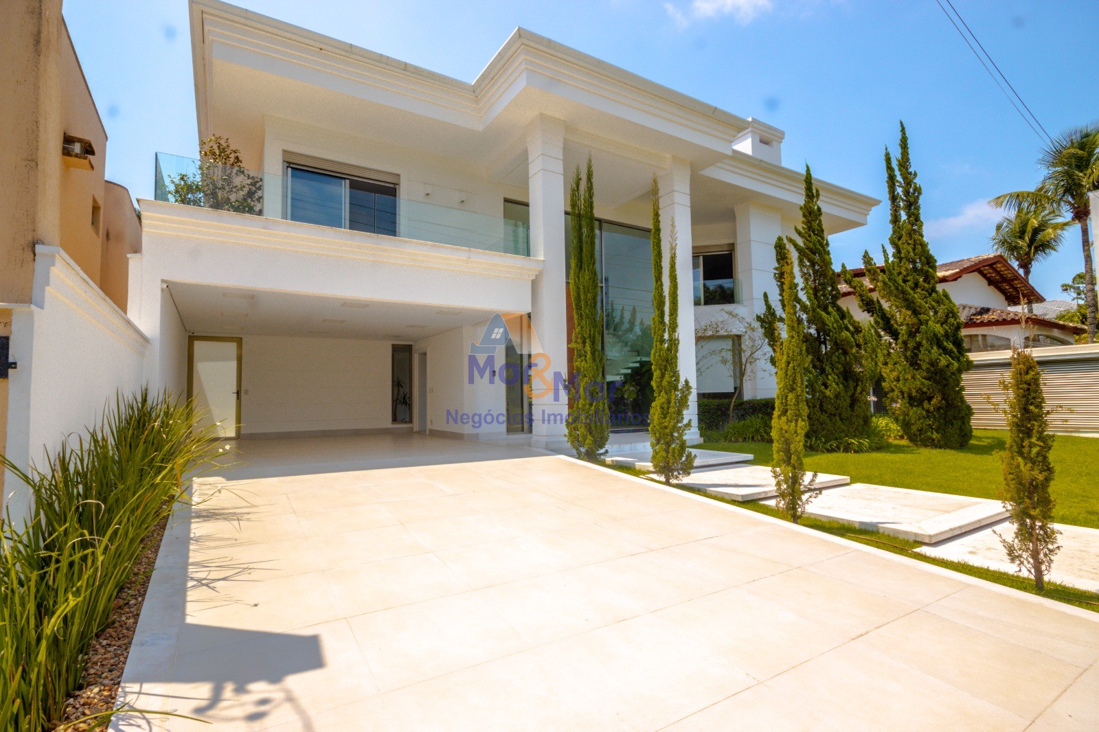 Casa em alvenaria GUARUJÁ - SP