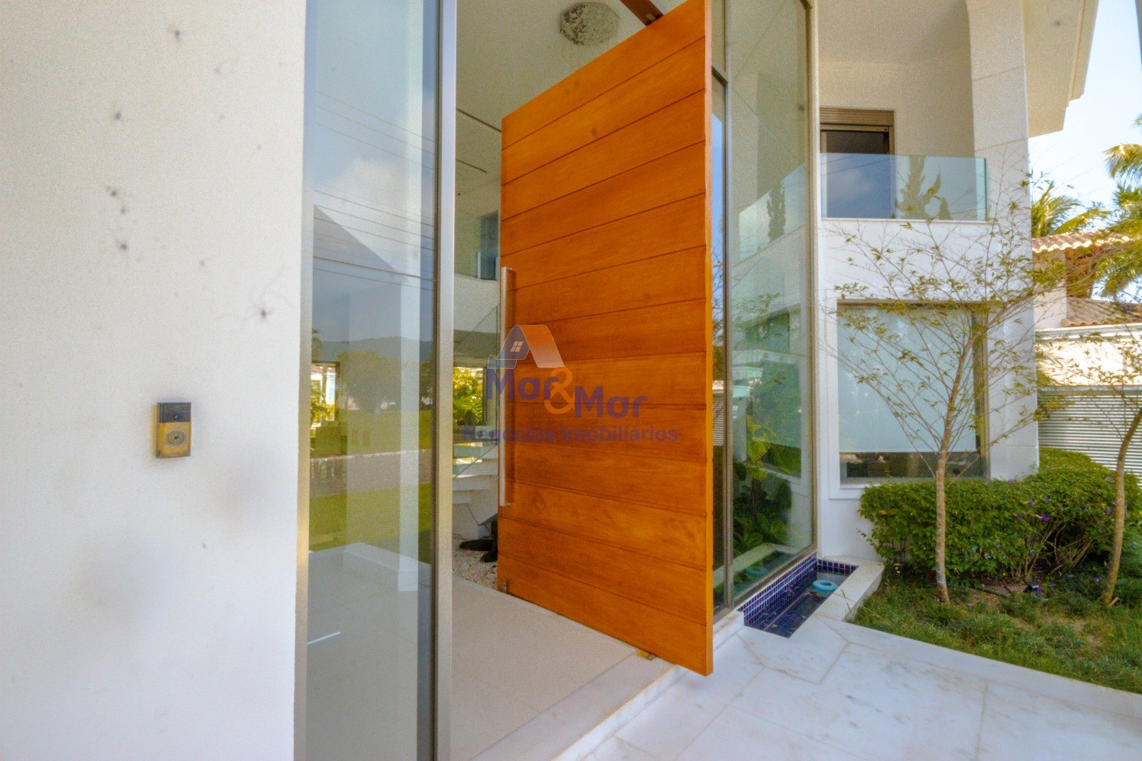 Casa em alvenaria GUARUJÁ - SP