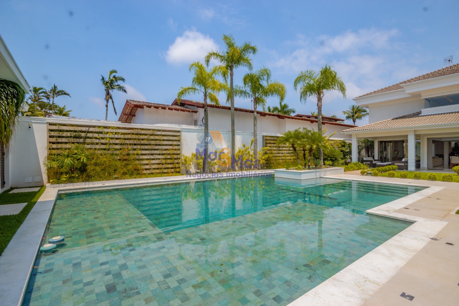 Casa em alvenaria GUARUJÁ - SP