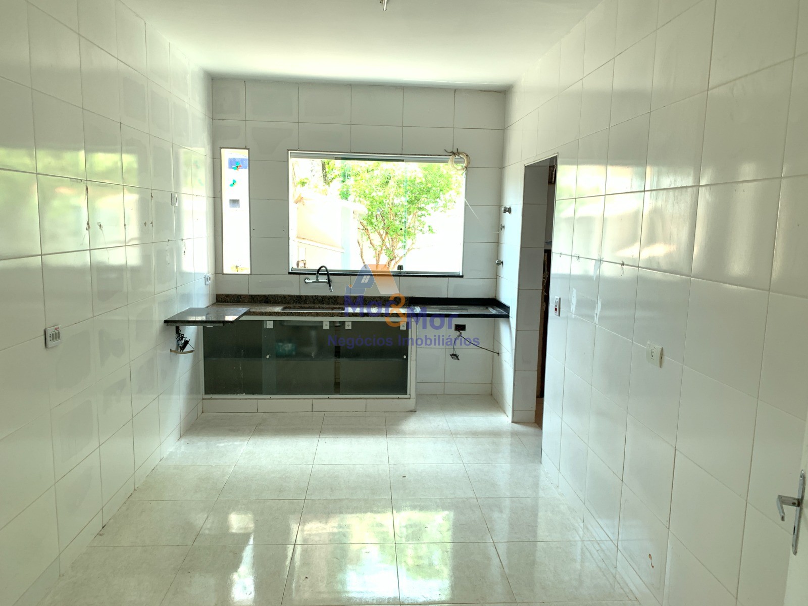 Casa em alvenaria GUARUJÁ - SP