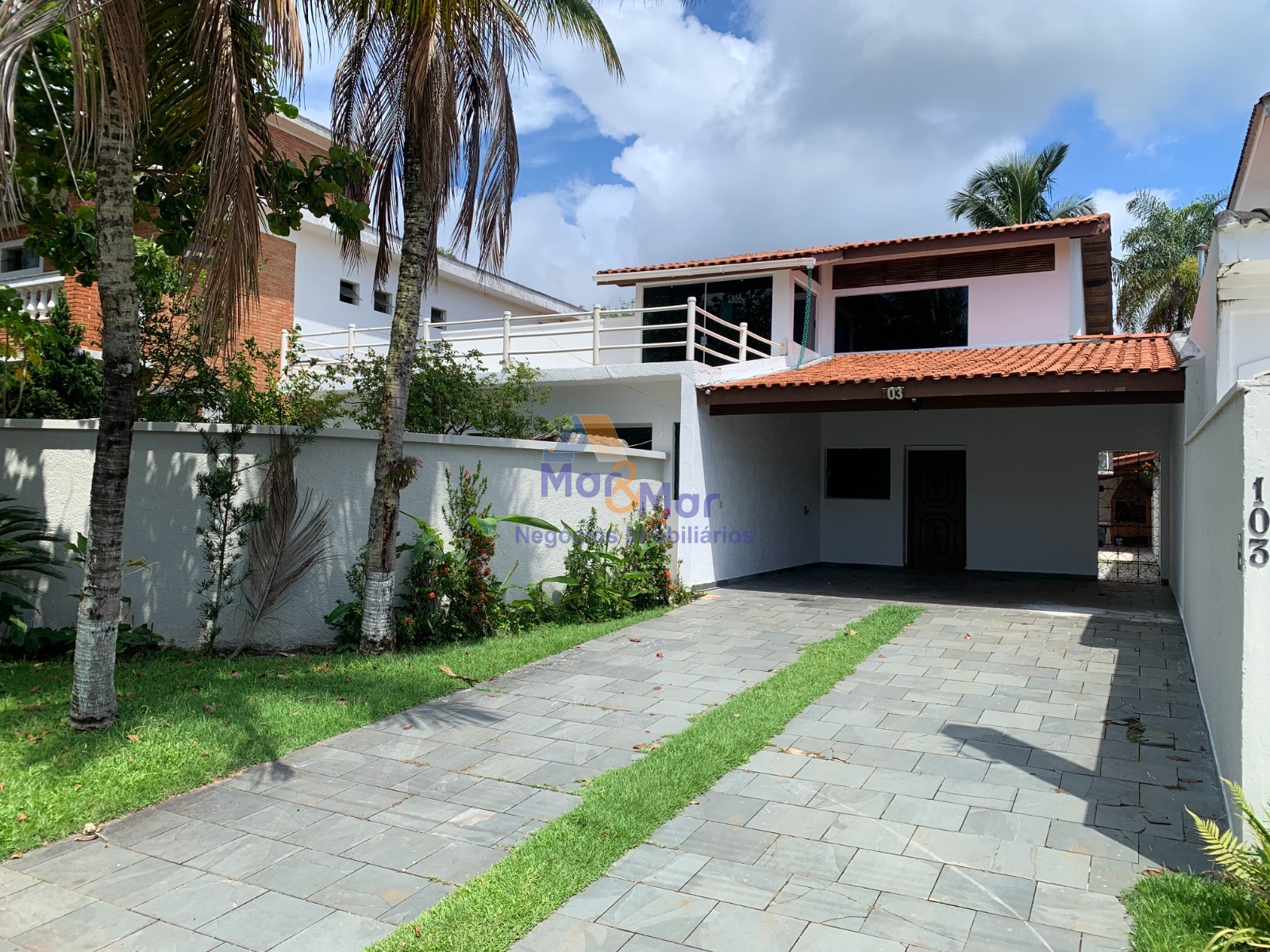 Casa em alvenaria GUARUJÁ - SP
