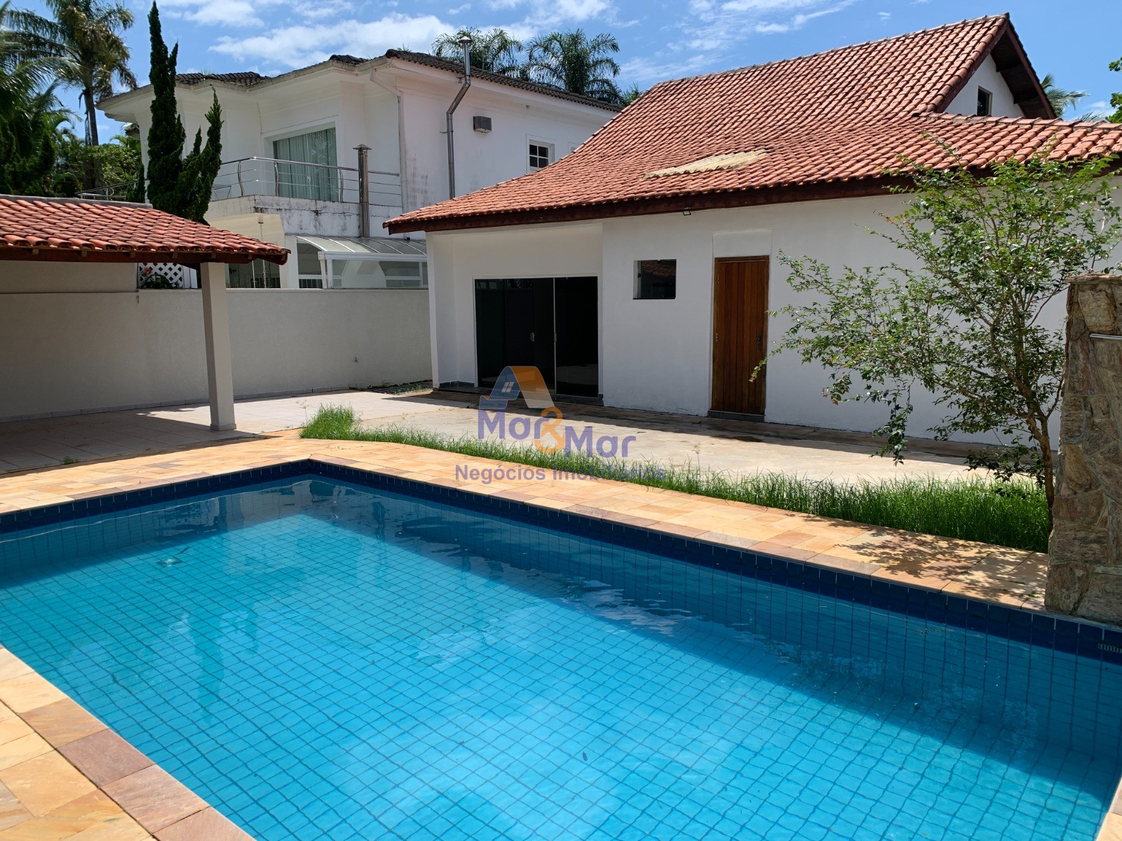 Casa em alvenaria GUARUJÁ - SP