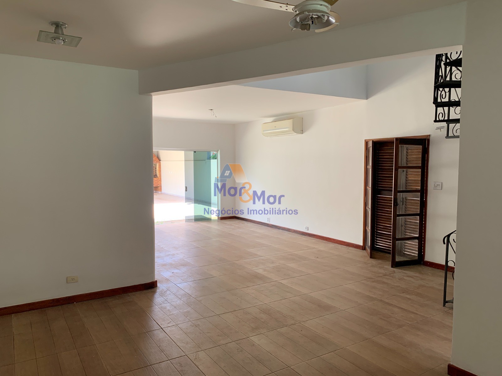 Casa em alvenaria GUARUJÁ - SP