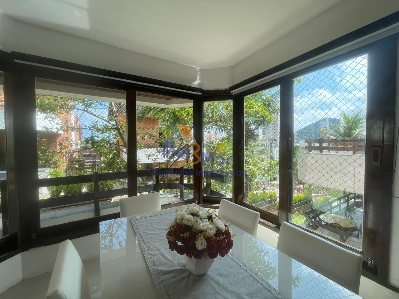 Casa em alvenaria GUARUJÁ - SP