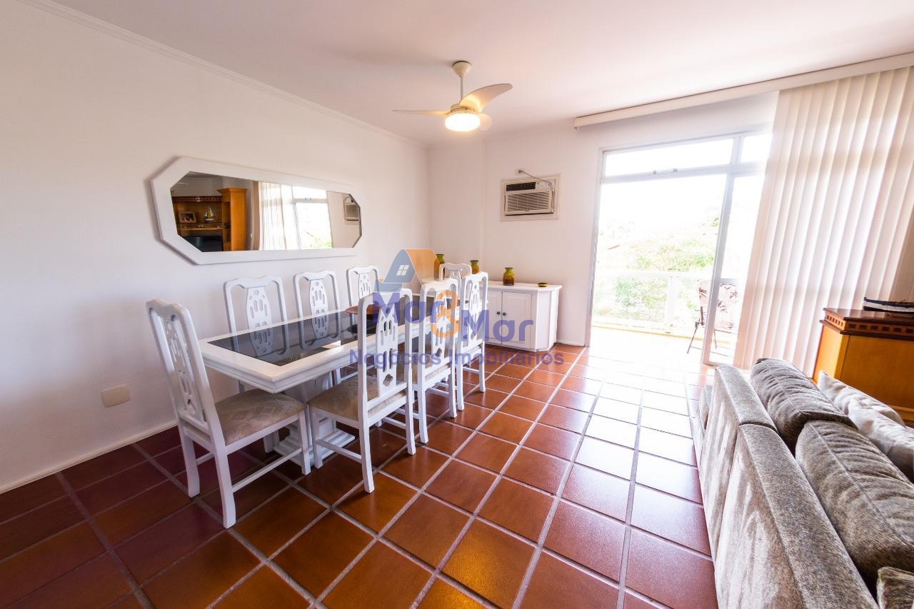 Apartamento na Praia da Enseada, Guarujá - SP