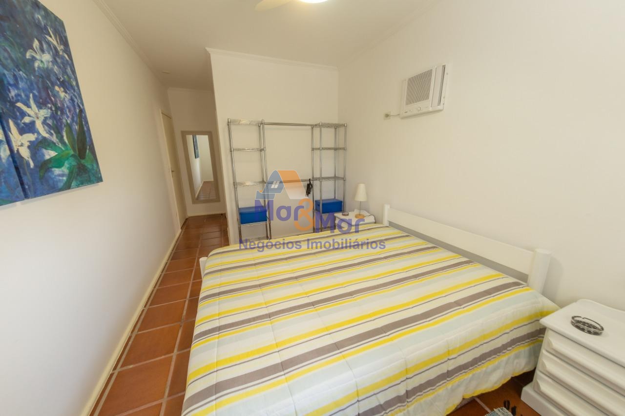Apartamento na Praia da Enseada, Guarujá - SP