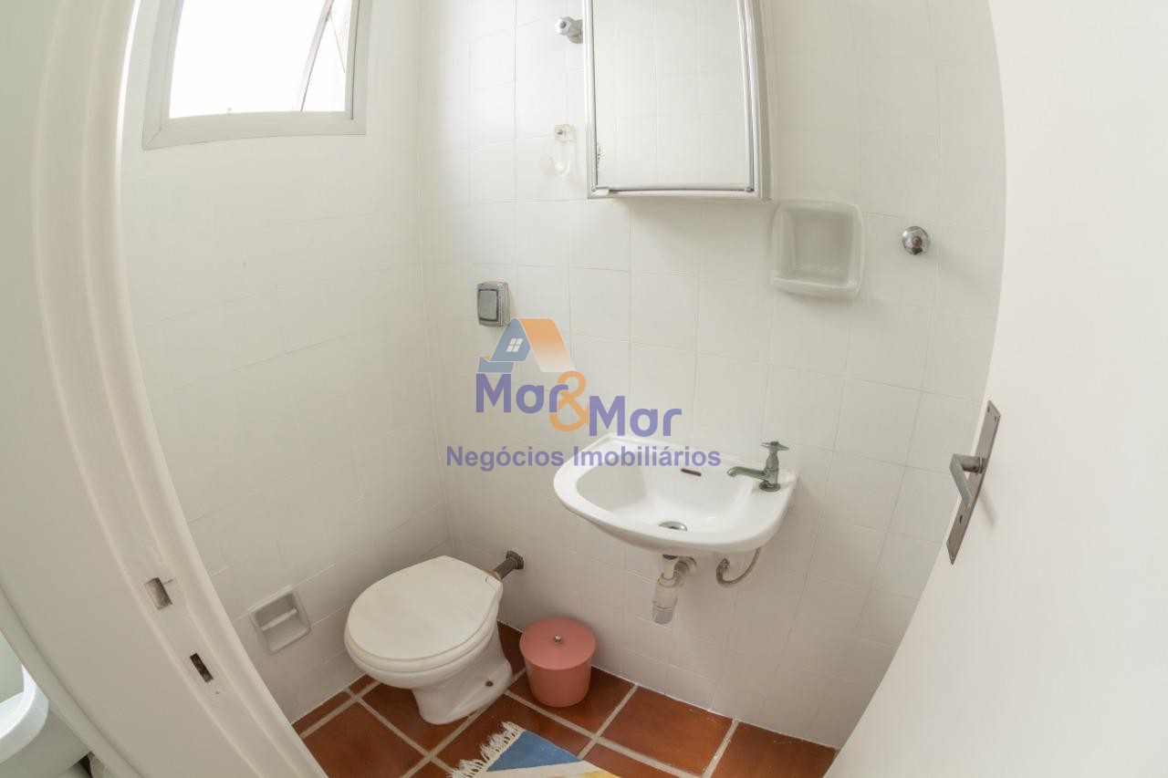 Apartamento na Praia da Enseada, Guarujá - SP