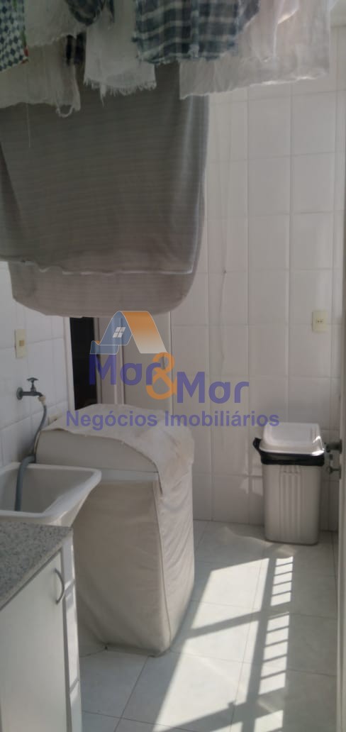 Apartamento Frente ao Mar nas Pitangueiras, Guarujá - SP