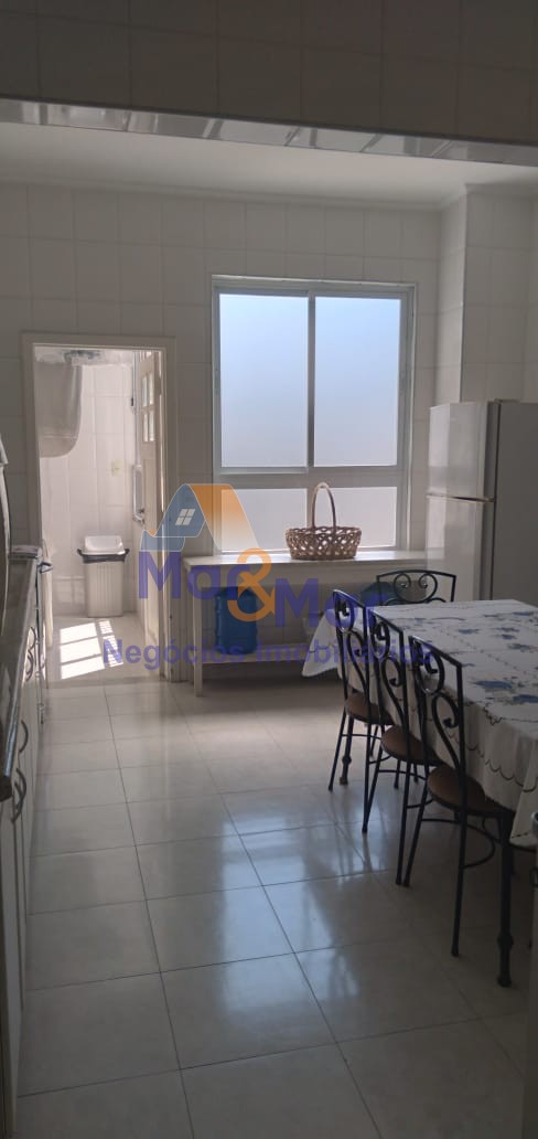 Apartamento Frente ao Mar nas Pitangueiras, Guarujá - SP