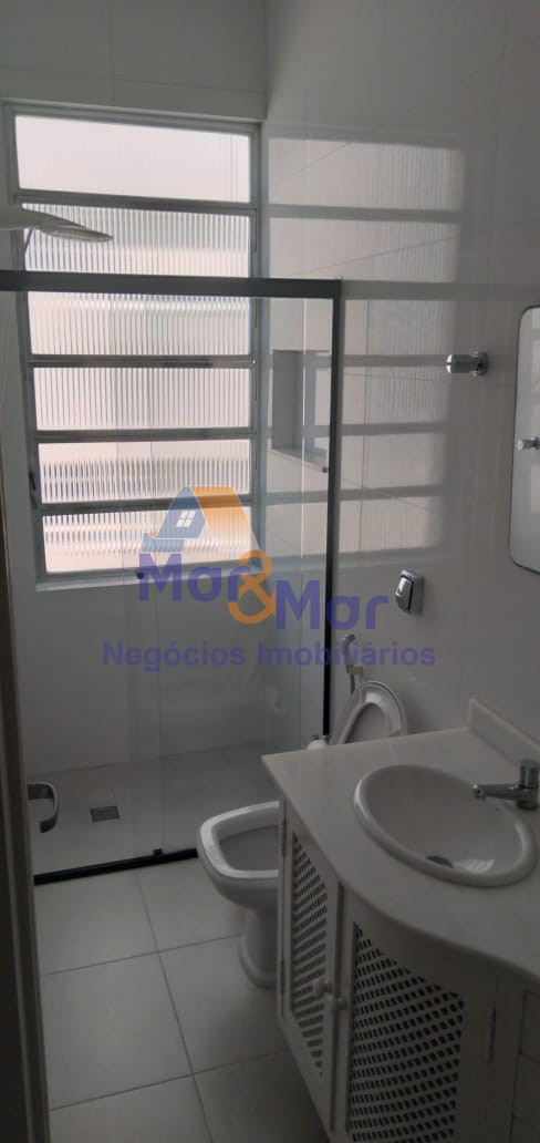 Apartamento Frente ao Mar nas Pitangueiras, Guarujá - SP