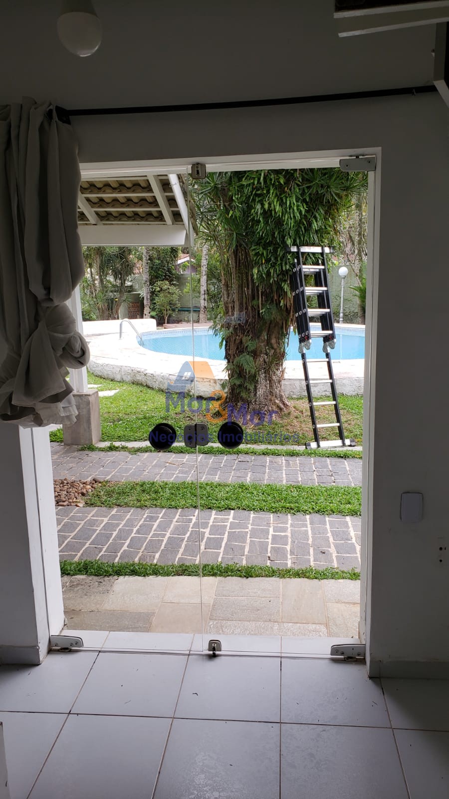 Casa em alvenaria GUARUJÁ - SP