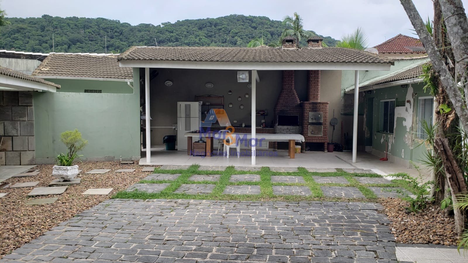 Casa em alvenaria GUARUJÁ - SP