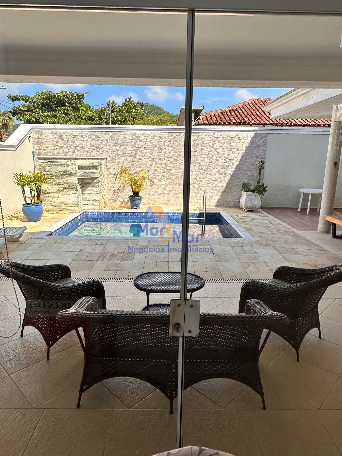 Casa à Venda Praia do Tombo - GUARUJÁ - SP