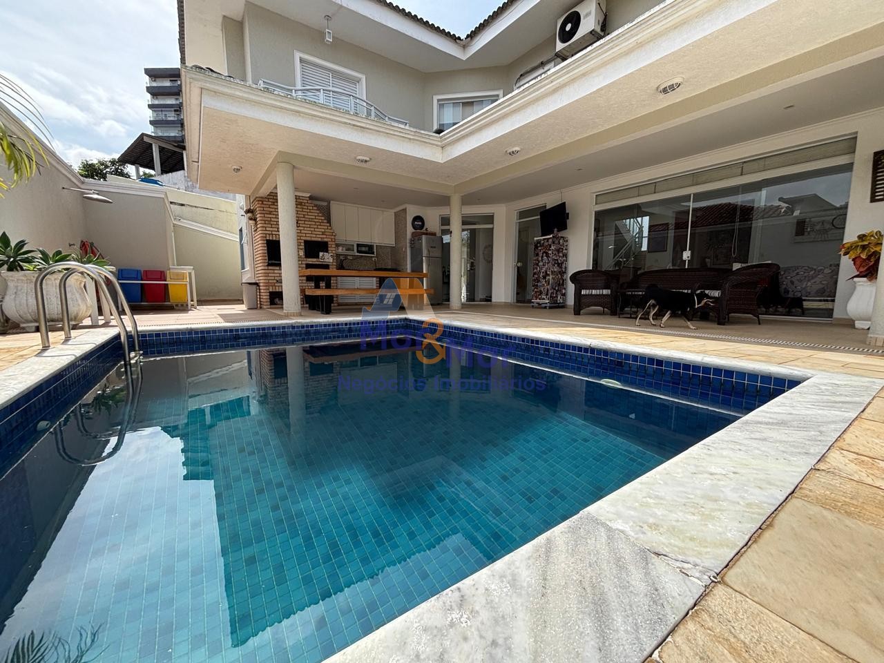 Casa à Venda Praia do Tombo - GUARUJÁ - SP