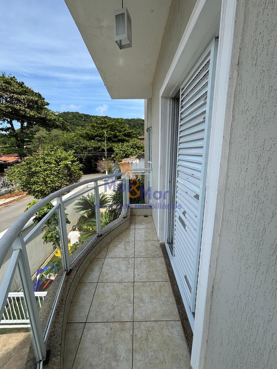 Casa à Venda Praia do Tombo - GUARUJÁ - SP