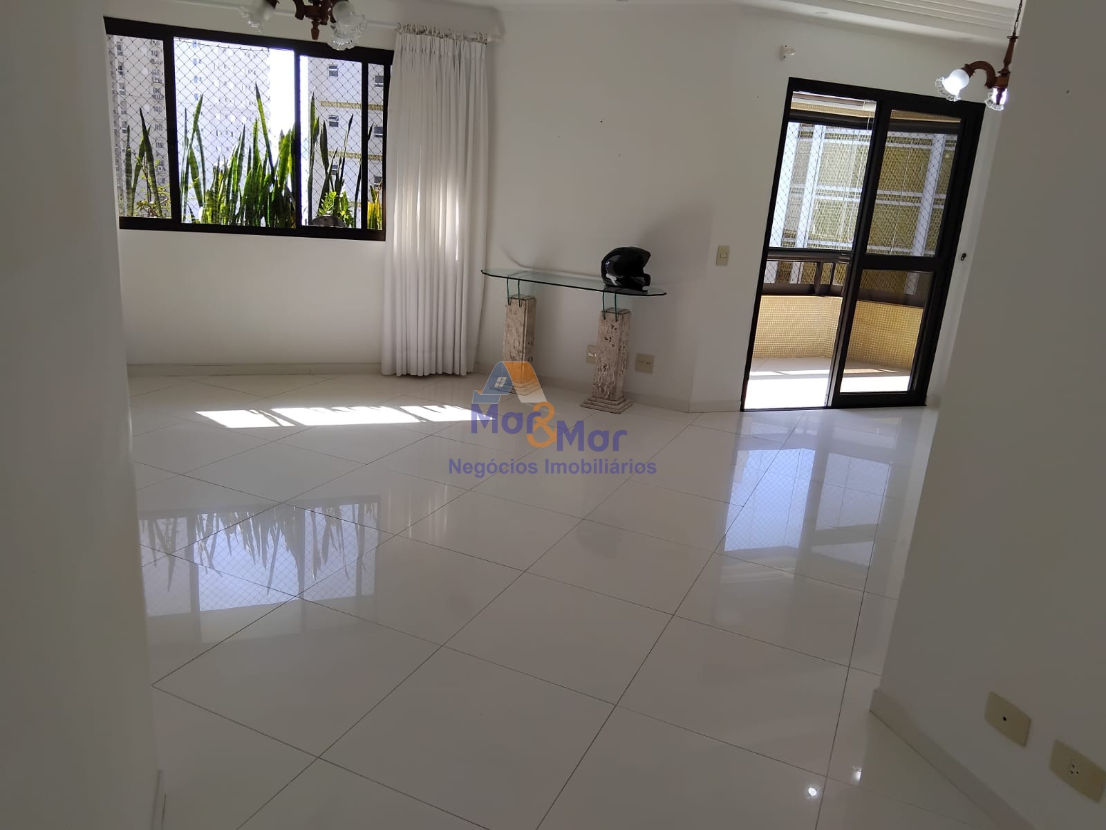 Apartamento GUARUJÁ - SP