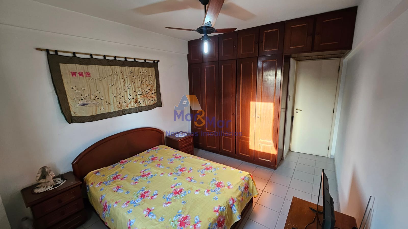 Apartamento na Praia das Astúrias, Guarujá - SP