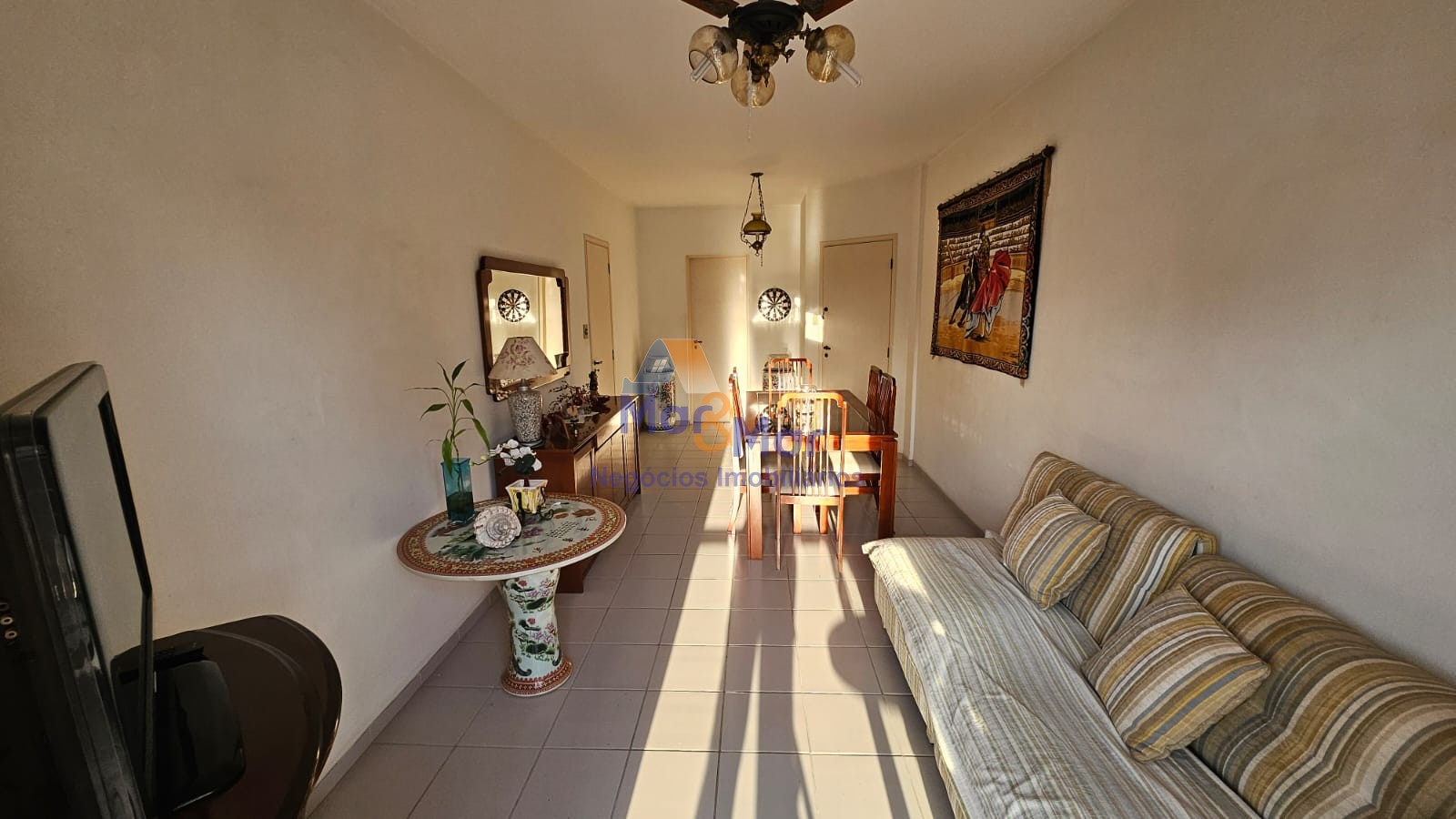 Apartamento na Praia das Astúrias, Guarujá - SP