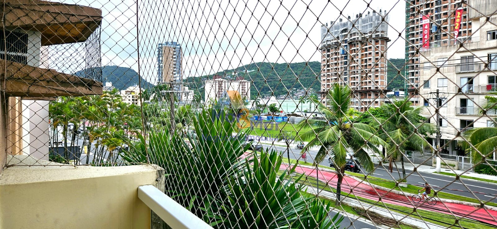 Apartamento GUARUJÁ - SP