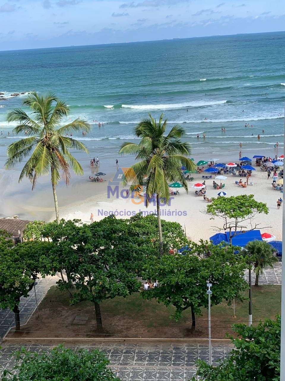 Apartamento Frente ao Mar nas Pitangueiras, Guarujá - SP