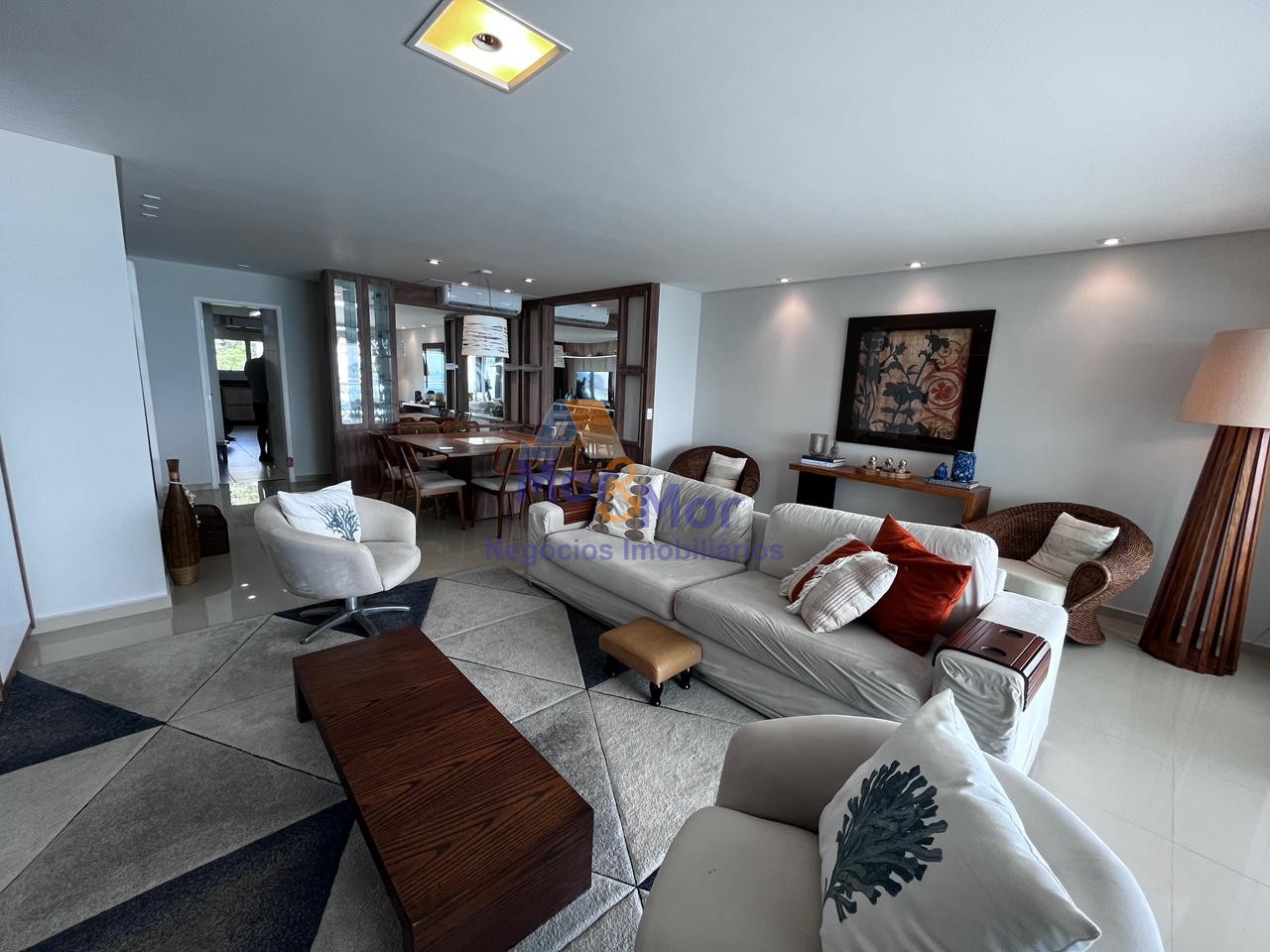 Apartamento Frente ao Mar-4-dormitorios-Enseada