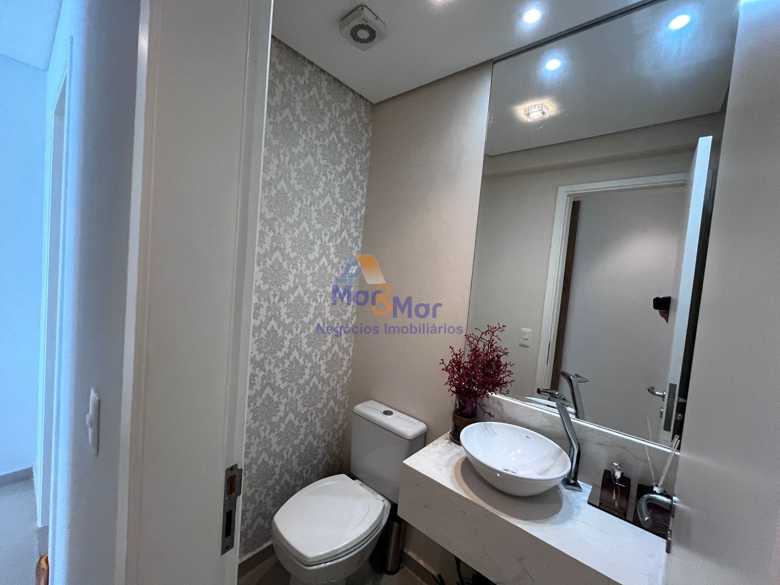 Apartamento Frente ao Mar-4-dormitorios-Enseada