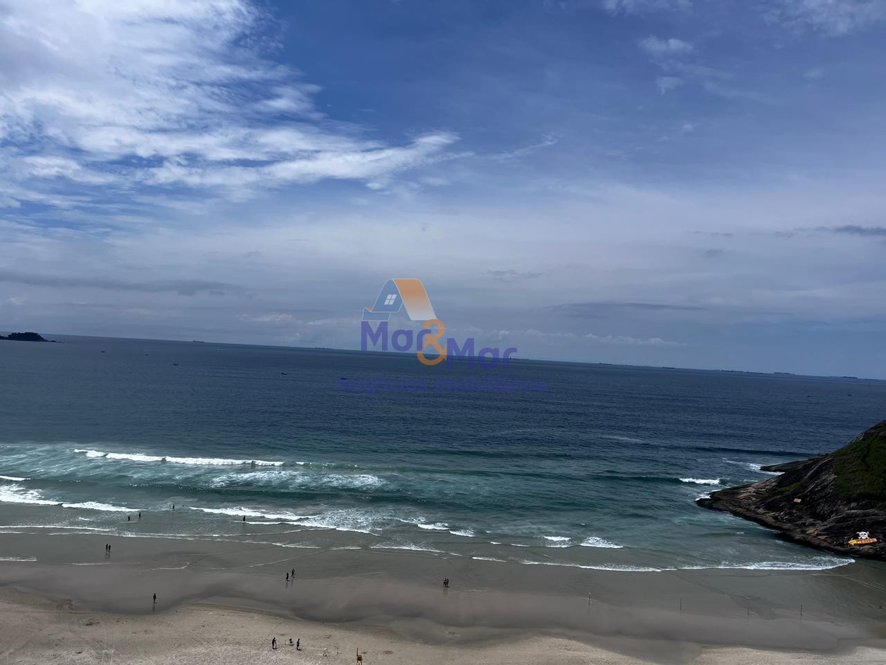 Apartamento Frente ao Mar-4-dormitorios-Enseada