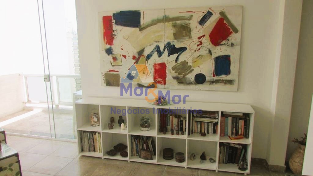 Apartamento na Praia das Pitangueiras, Guarujá - SP