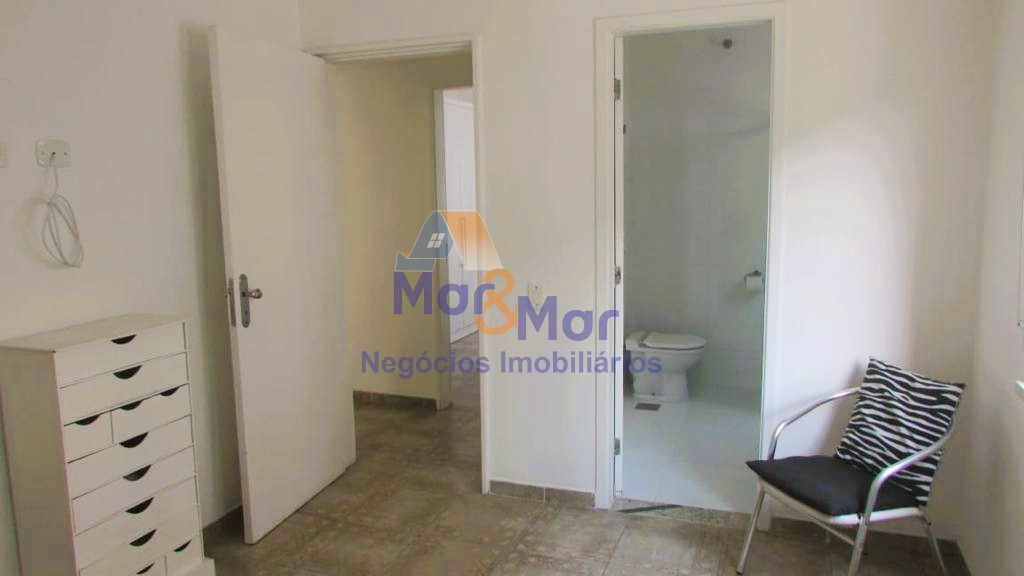 Apartamento na Praia das Pitangueiras, Guarujá - SP
