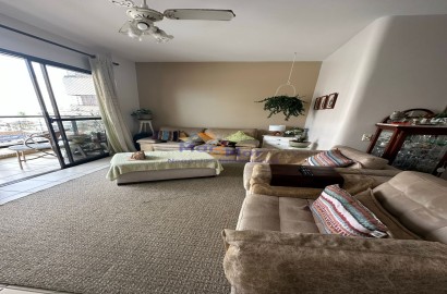Apartamento na Praia das Astúrias, Guarujá - SP