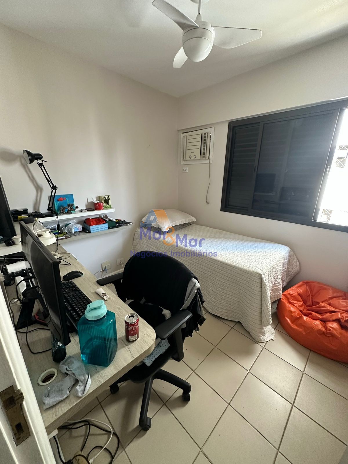 Apartamento na Praia das Astúrias, Guarujá - SP