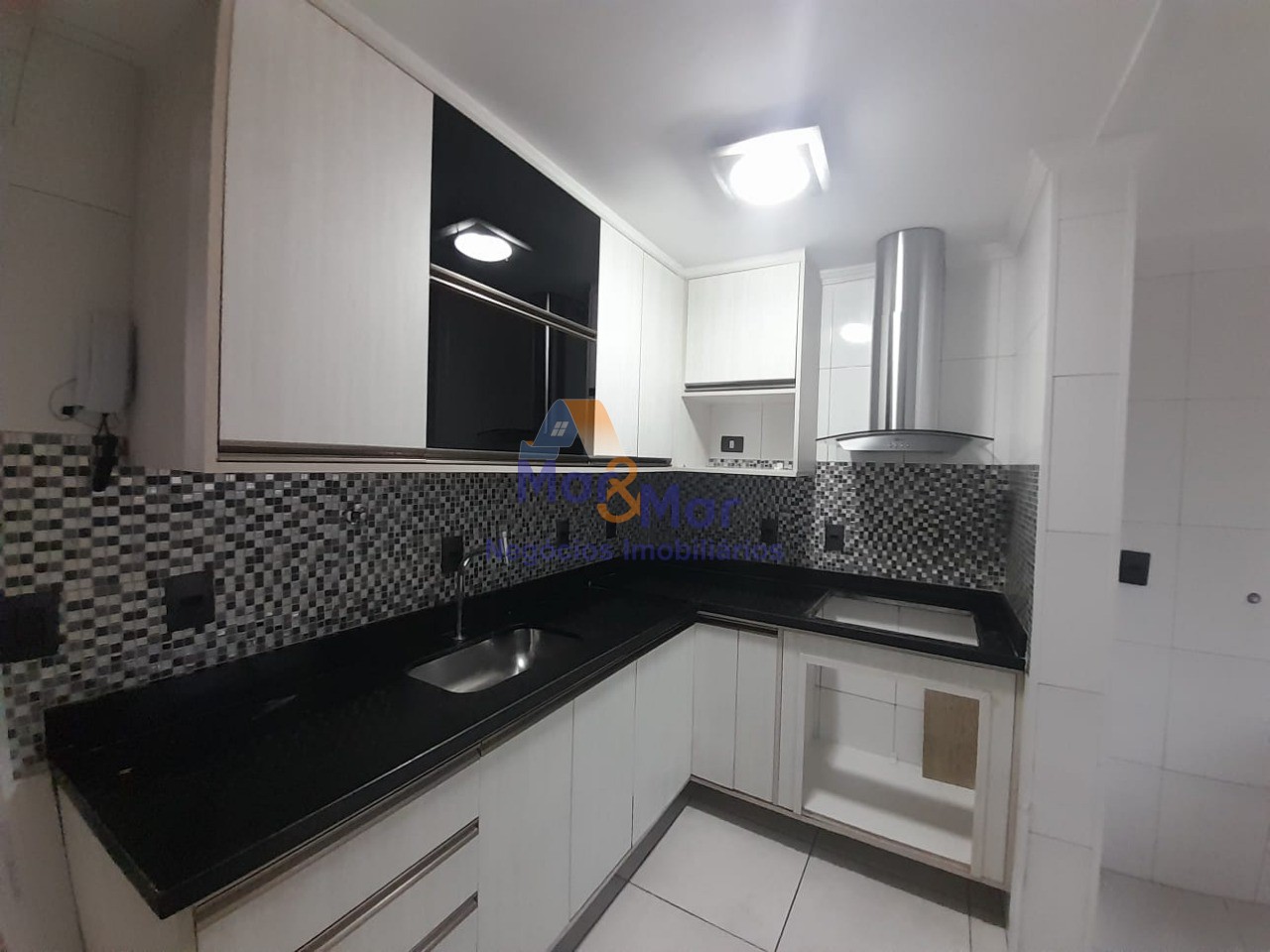 Apartamento na Praia da Enseada, Guarujá - SP