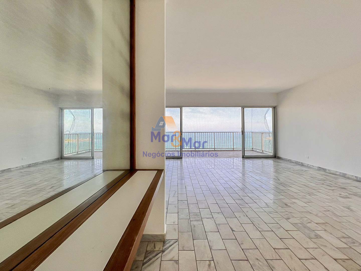 Apartamento GUARUJÁ - SP