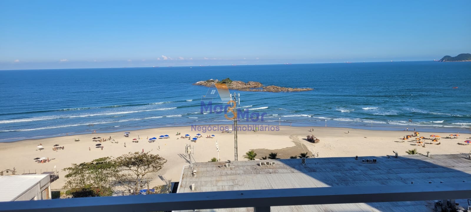 Apartamento Frente ao Mar nas Pitangueiras, Guarujá - SP
