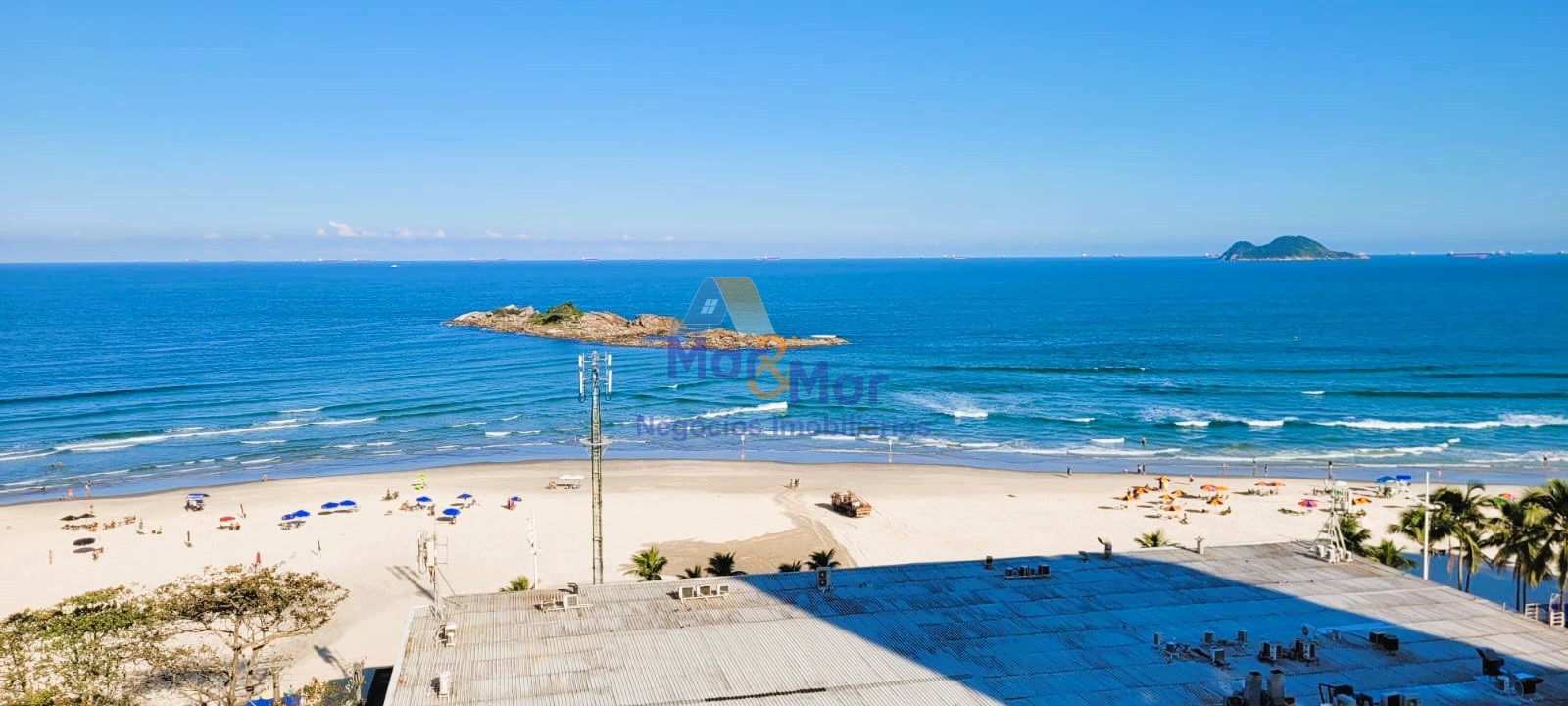 Apartamento Frente ao Mar nas Pitangueiras, Guarujá - SP