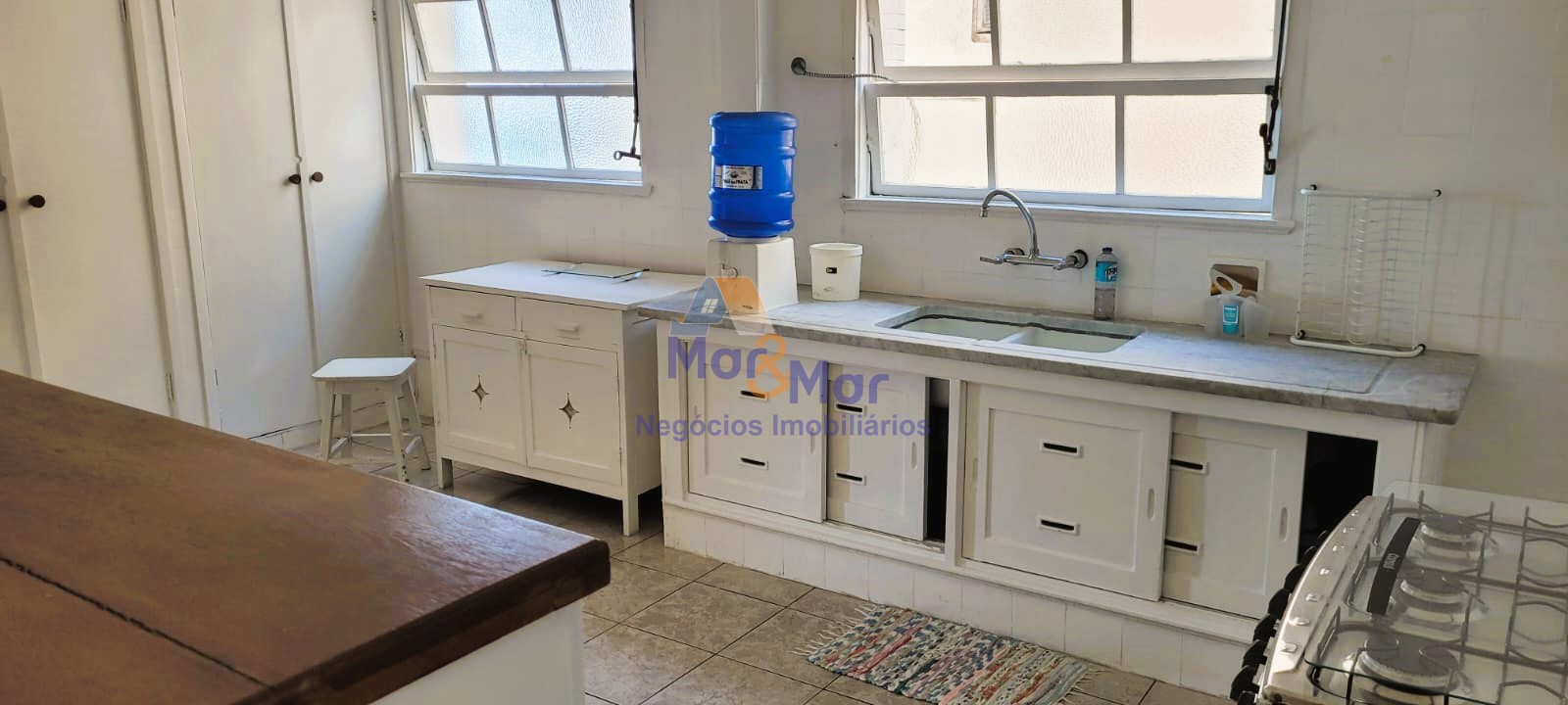 Apartamento Frente ao Mar nas Pitangueiras, Guarujá - SP