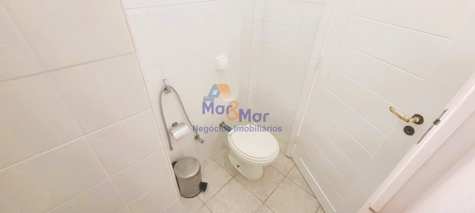 Apartamento Frente ao Mar nas Pitangueiras, Guarujá - SP