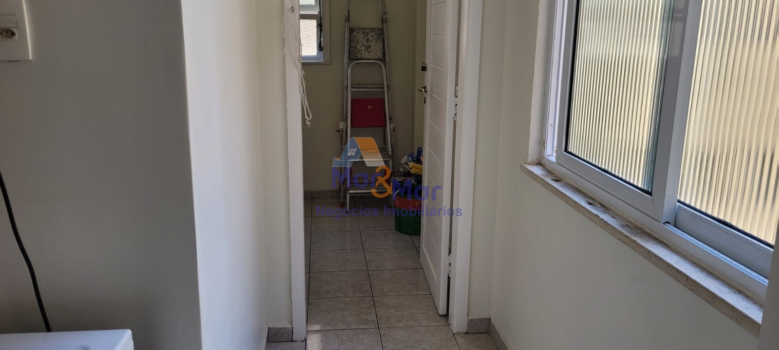 Apartamento Frente ao Mar nas Pitangueiras, Guarujá - SP