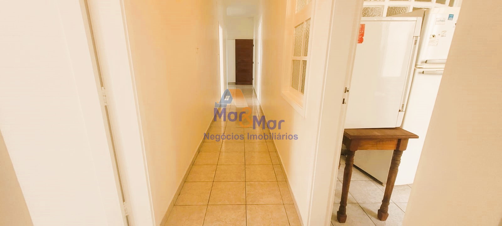 Apartamento Frente ao Mar nas Pitangueiras, Guarujá - SP