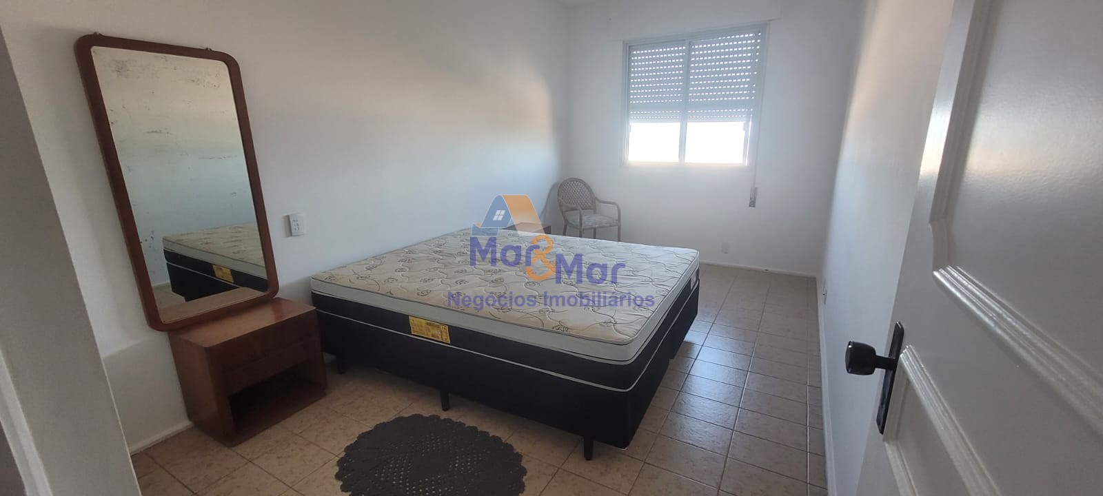 Apartamento Frente ao Mar nas Pitangueiras, Guarujá - SP