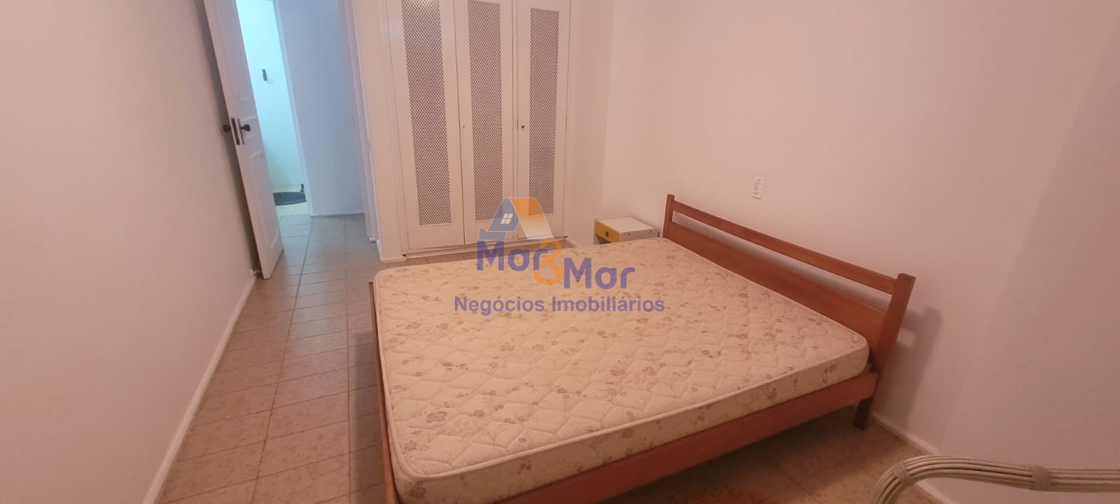 Apartamento Frente ao Mar nas Pitangueiras, Guarujá - SP