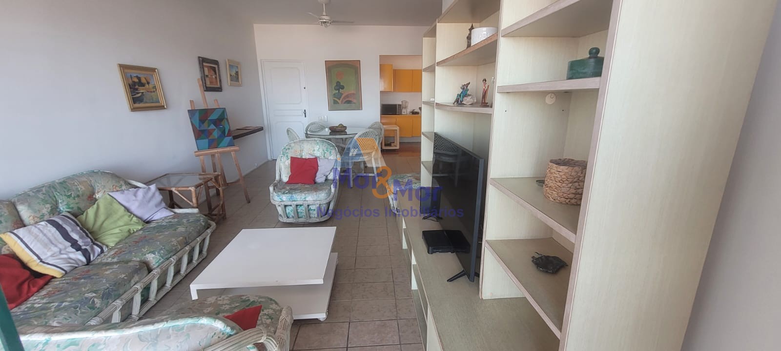 Apartamento Frente ao Mar nas Pitangueiras, Guarujá - SP