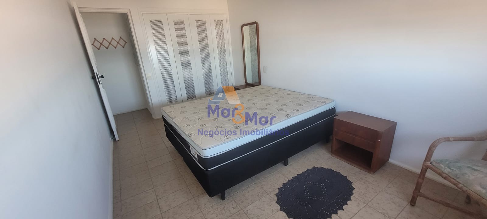 Apartamento Frente ao Mar nas Pitangueiras, Guarujá - SP