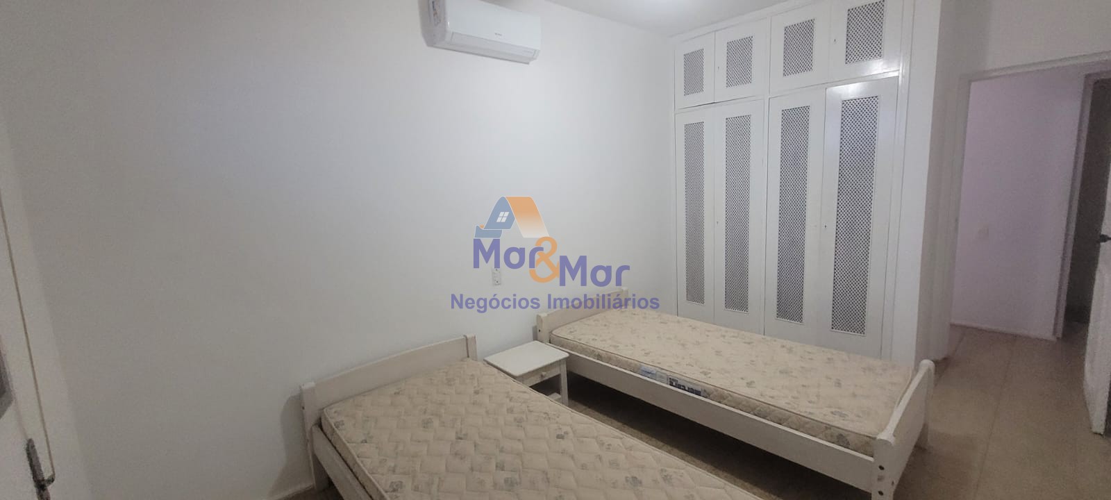 Apartamento Frente ao Mar nas Pitangueiras, Guarujá - SP
