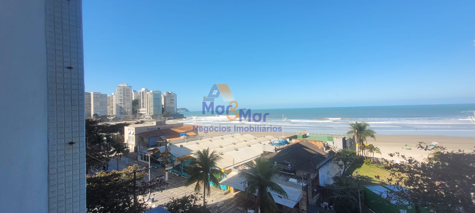 Apartamento Frente ao Mar nas Pitangueiras, Guarujá - SP