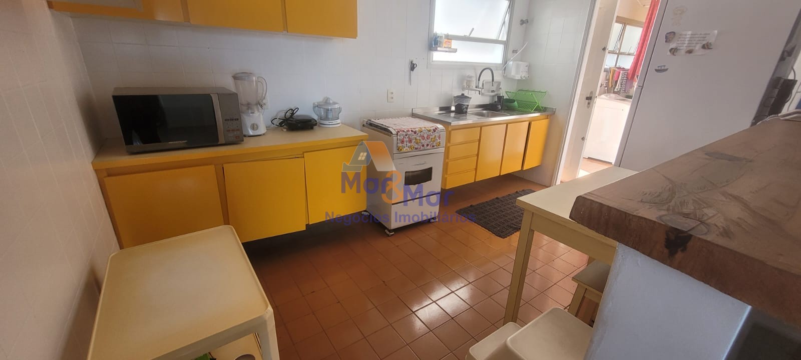 Apartamento Frente ao Mar nas Pitangueiras, Guarujá - SP